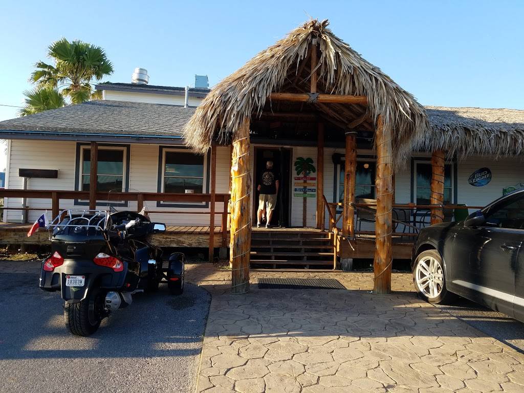 Louis Bait Camp Inc. RESTAURANT | restaurant | 3510 Hwy 6, Hitchcock, TX 77563, USA | 4099359050 OR +1 409-935-9050