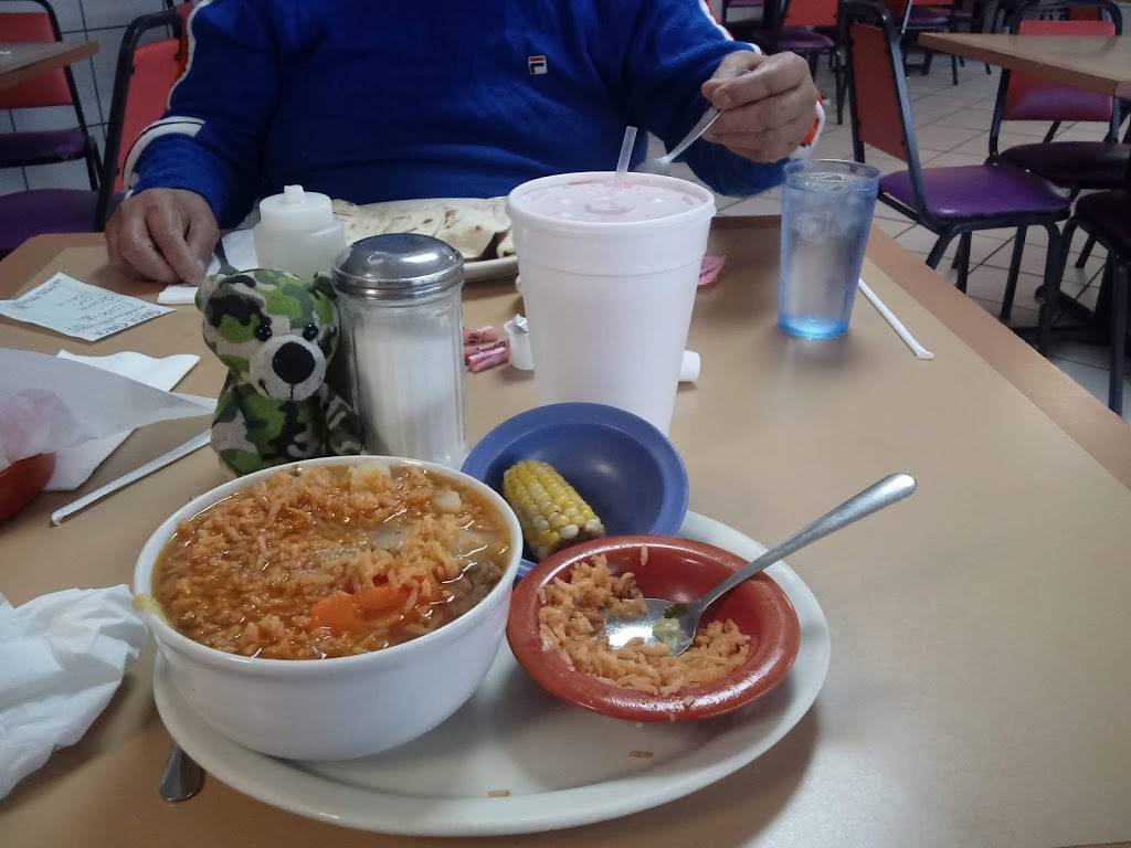 Cristans Tacos | restaurant | 8054 Midcrown Dr, San Antonio, TX 78218, USA | 2106572211 OR +1 210-657-2211