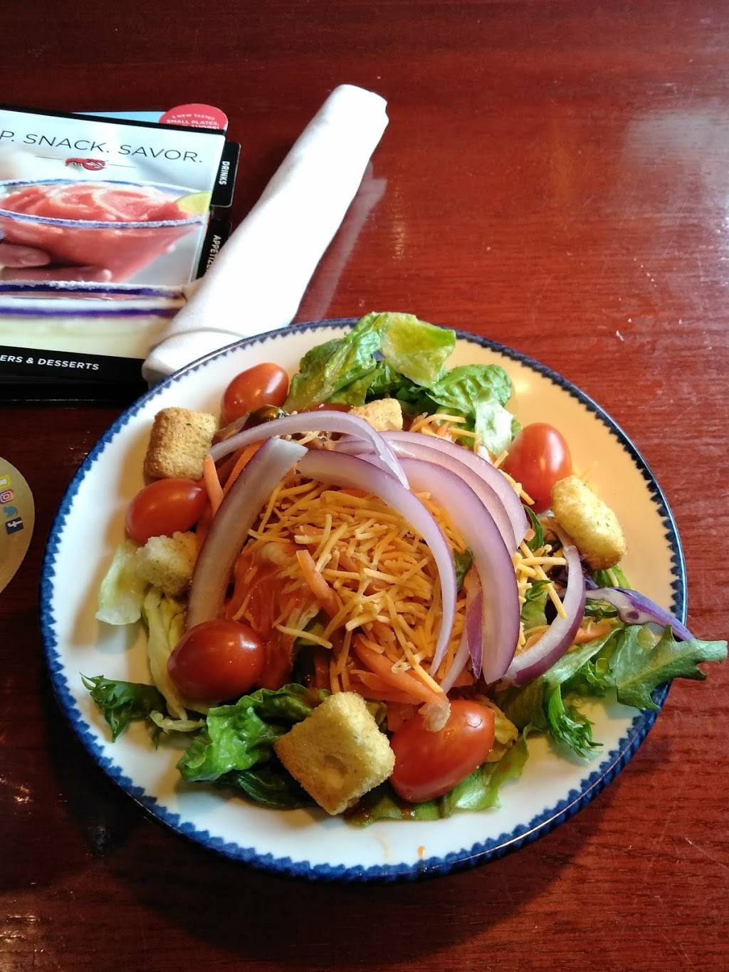 Red Lobster | restaurant | 101 W Twelve Mile Rd, Madison Heights, MI 48071, USA | 2485421140 OR +1 248-542-1140