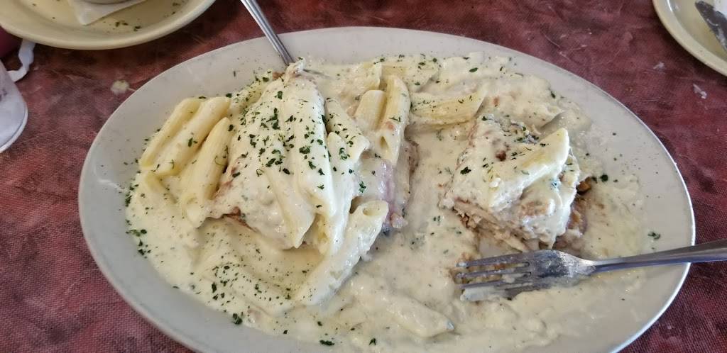 Vetonis | restaurant | 1111 TX-16, Graham, TX 76450, USA | 9405499966 OR +1 940-549-9966