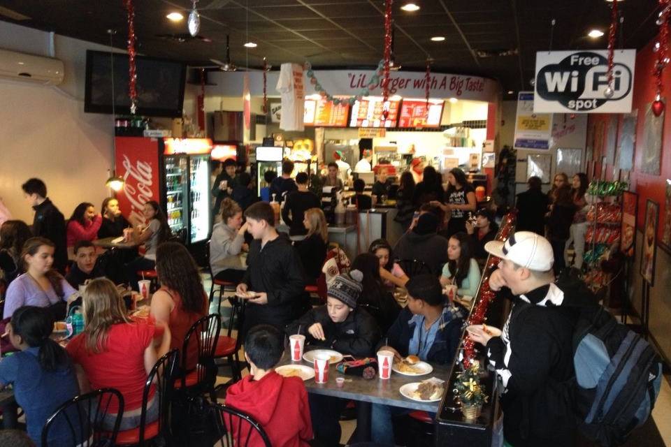 Lil Burgers | restaurant | 223 Franklin Avenue, Nutley, NJ 07110, USA | 9733202374 OR +1 973-320-2374