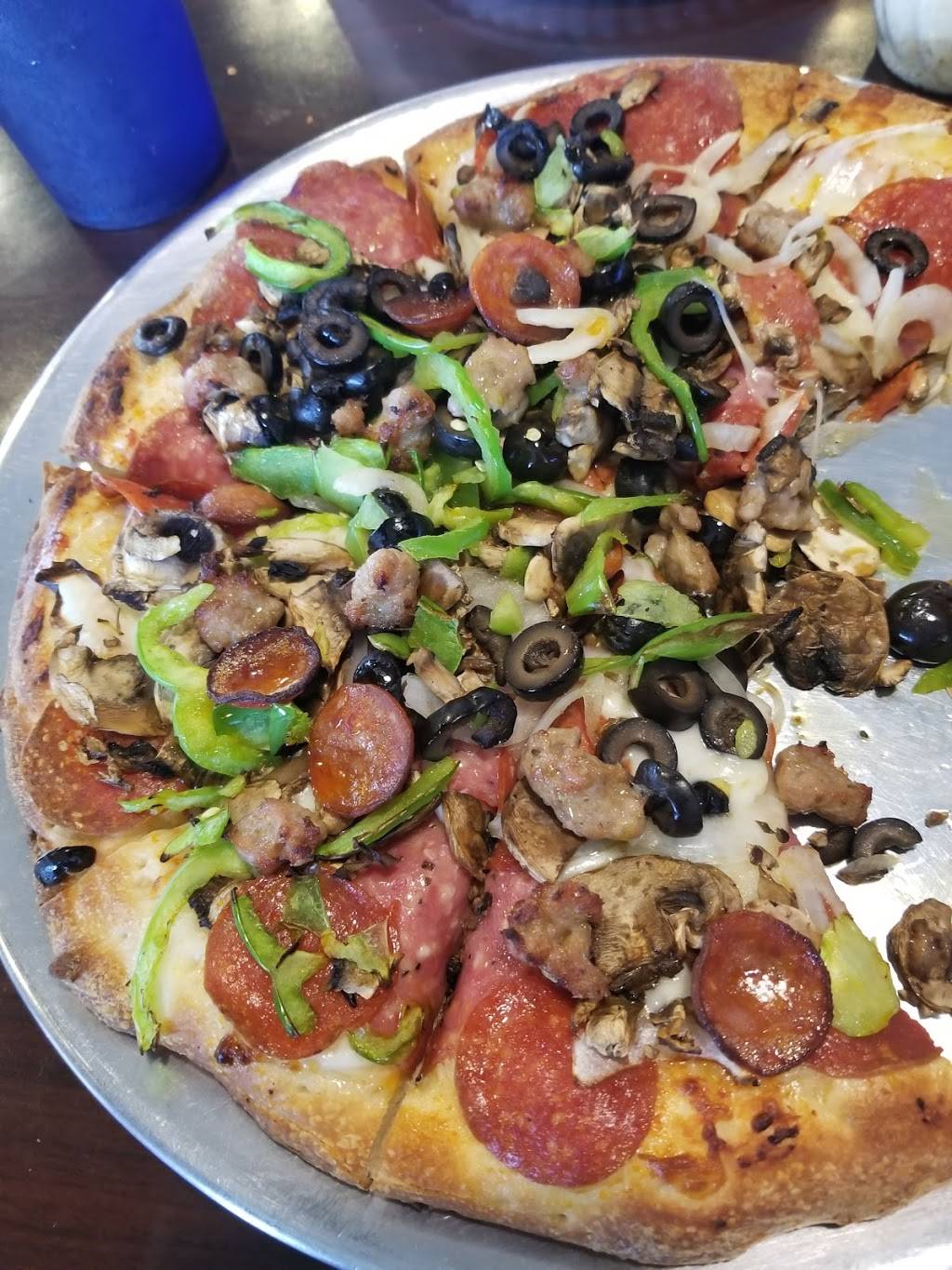 Tonys Firehouse Restaurant | restaurant | 300 E Lerdo Hwy, Shafter, CA 93305, USA | 6617469244 OR +1 661-746-9244