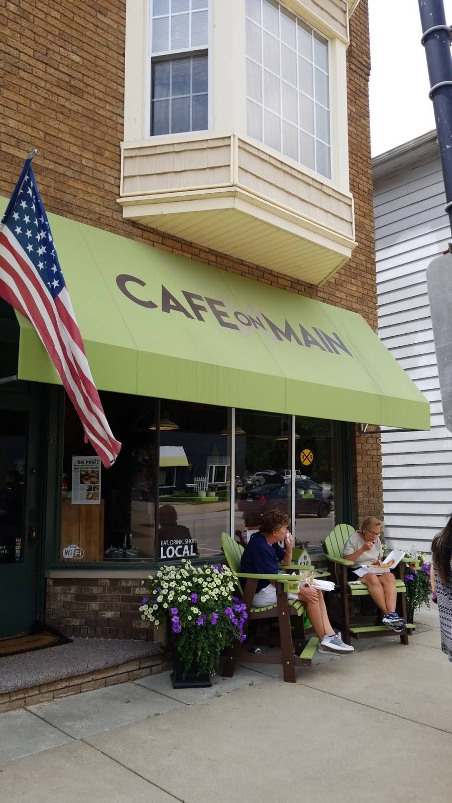 Cafe on Main | restaurant | 29 W Main St, Seville, OH 44273, USA | 3309754392 OR +1 330-975-4392