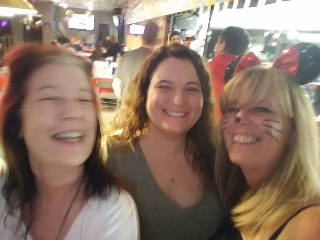 342 Bar & Grill | restaurant | 3932 Pelham St, Dearborn Heights, MI 48125, USA | 3135654956 OR +1 313-565-4956