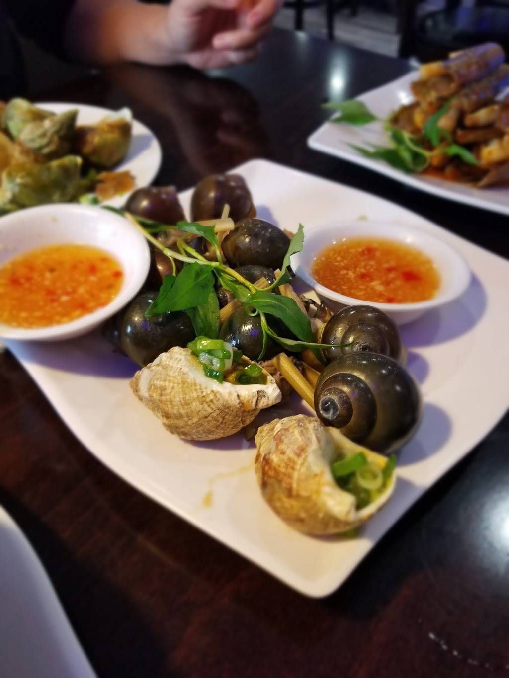 Seafood House Quan Oc | restaurant | 6471 Stockton Blvd, Sacramento, CA 95828, USA | 9163994918 OR +1 916-399-4918