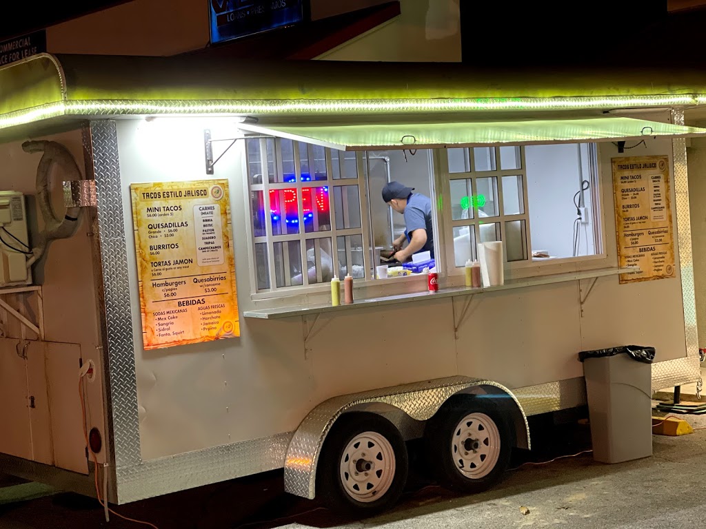 Mini tacos el gallo de oro | restaurant | 2011 Austin Hwy, San Antonio, TX 78218, USA | 2104765650 OR +1 210-476-5650