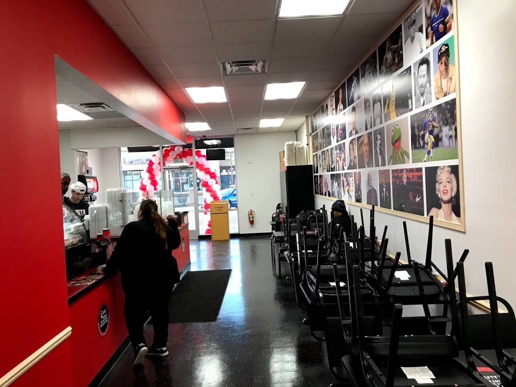 Leftys Cheesesteak | restaurant | 6171 Vernor Hwy, Detroit, MI 48209, USA | 3135513930 OR +1 313-551-3930