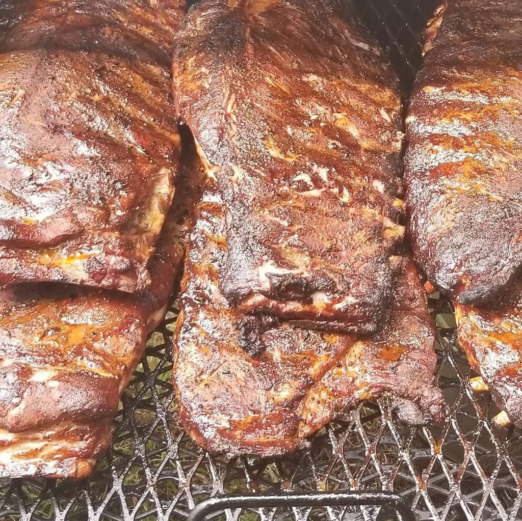 LePoughs Barbecue | restaurant | 2401 Quarters Rd., Bldg. 12500, Fort Lee, VA 23801, USA | 8044546556 OR +1 804-454-6556