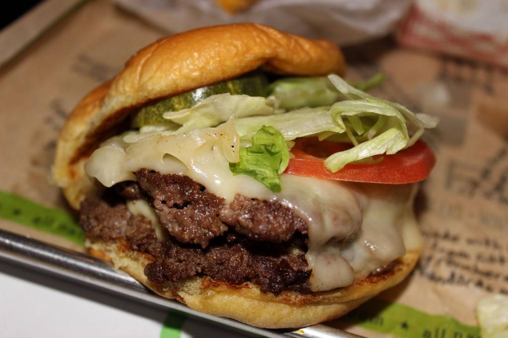 BurgerFi | restaurant | 12836 Forest Hill Blvd, Wellington, FL 33414, USA | 5616127853 OR +1 561-612-7853
