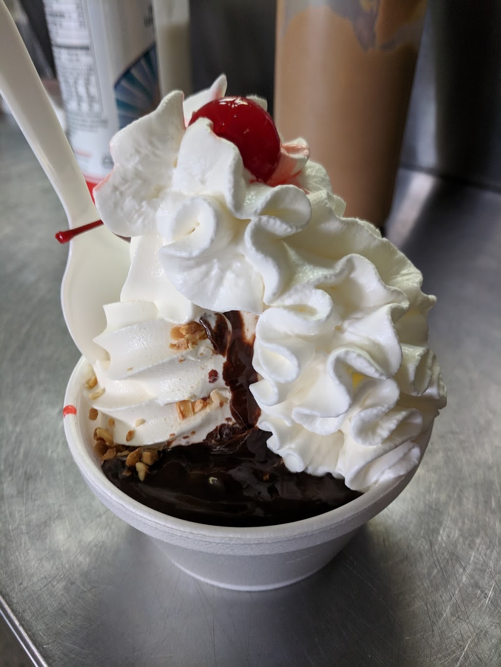 Jessees Place Ice Cream | restaurant | 426 Bartel St, Scranton, PA 18508, USA | 5703431900 OR +1 570-343-1900