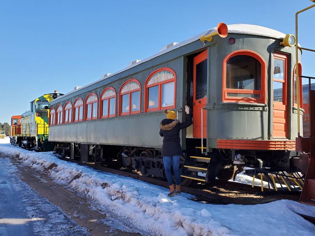 Wisconsin Great Northern Railroad | restaurant | n6639 Dilly Lake Rd, Trego, WI 54888, USA | 7156353200 OR +1 715-635-3200