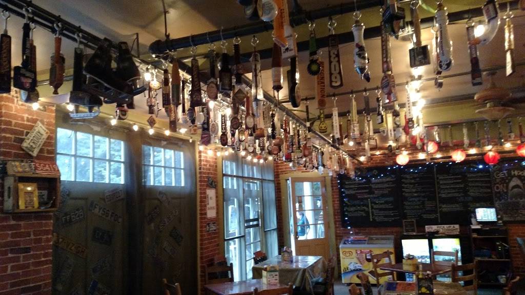 The Garage at The Governors Inn | restaurant | 78 Wakefield St, Rochester, NH 03867, USA | 6033320107 OR +1 603-332-0107