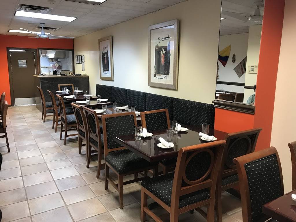 LEMONCELLO RESTAURANT PHILLY LLC | restaurant | 4903 N 5th St, Philadelphia, PA 19120, USA | 2674373519 OR +1 267-437-3519