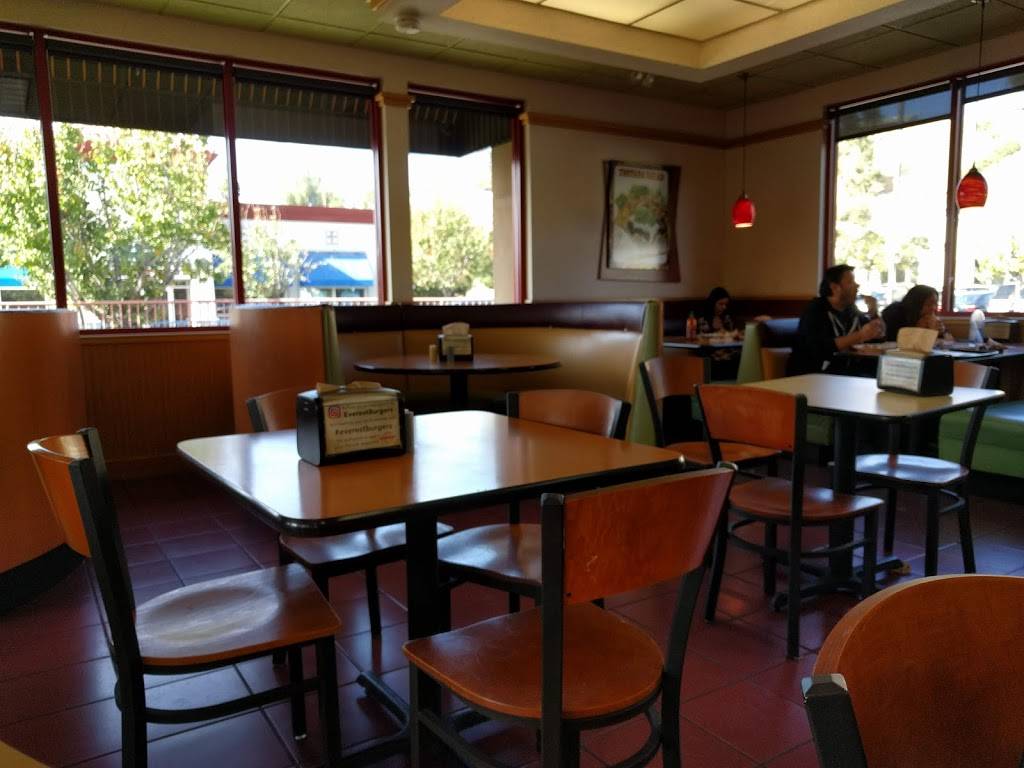 Everest Burgers | restaurant | 18645 Soledad Canyon Rd, Santa Clarita, CA 91351, USA | 6612523412 OR +1 661-252-3412