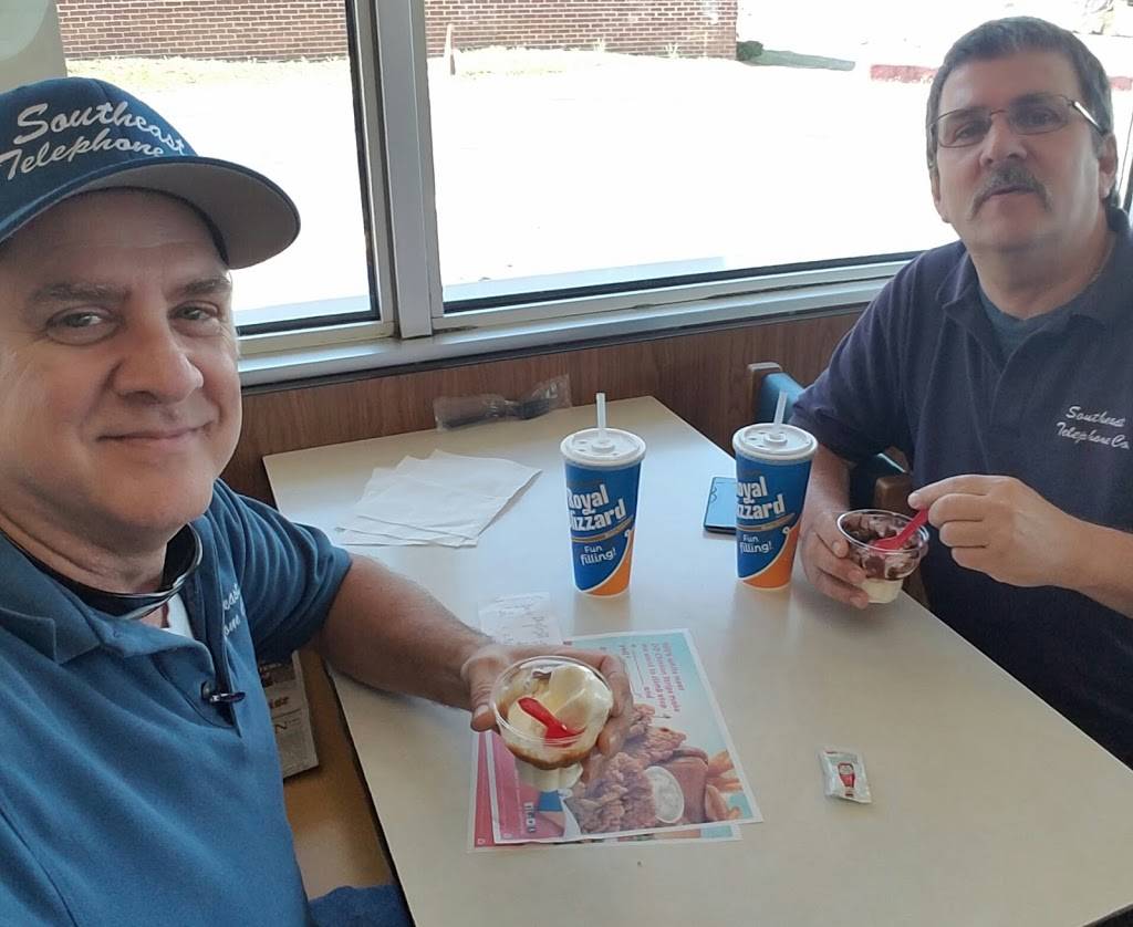 Dairy Queen | restaurant | 42 E W Oak St, McRae-Helena, GA 31055, USA | 2298686394 OR +1 229-868-6394