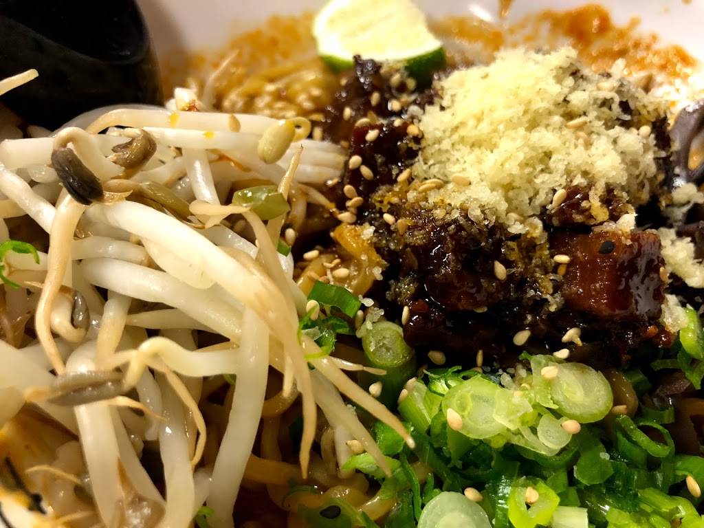 77 Asian kitchen | restaurant | 5560 Vineland Avenue C, North Hollywood, CA 91601, USA | 8189808777 OR +1 818-980-8777