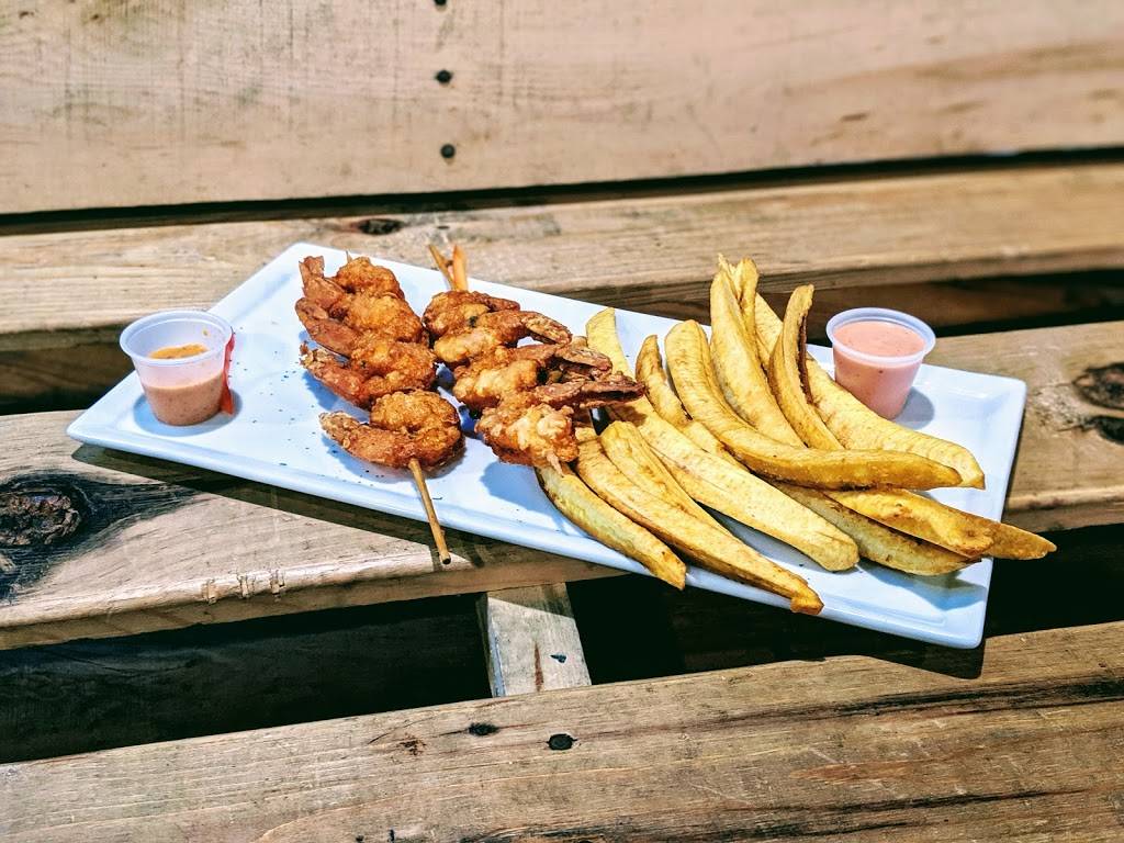 Makao Family Restaurant | restaurant | 181 Millbury St, Worcester, MA 01610, USA | 5087673306 OR +1 508-767-3306