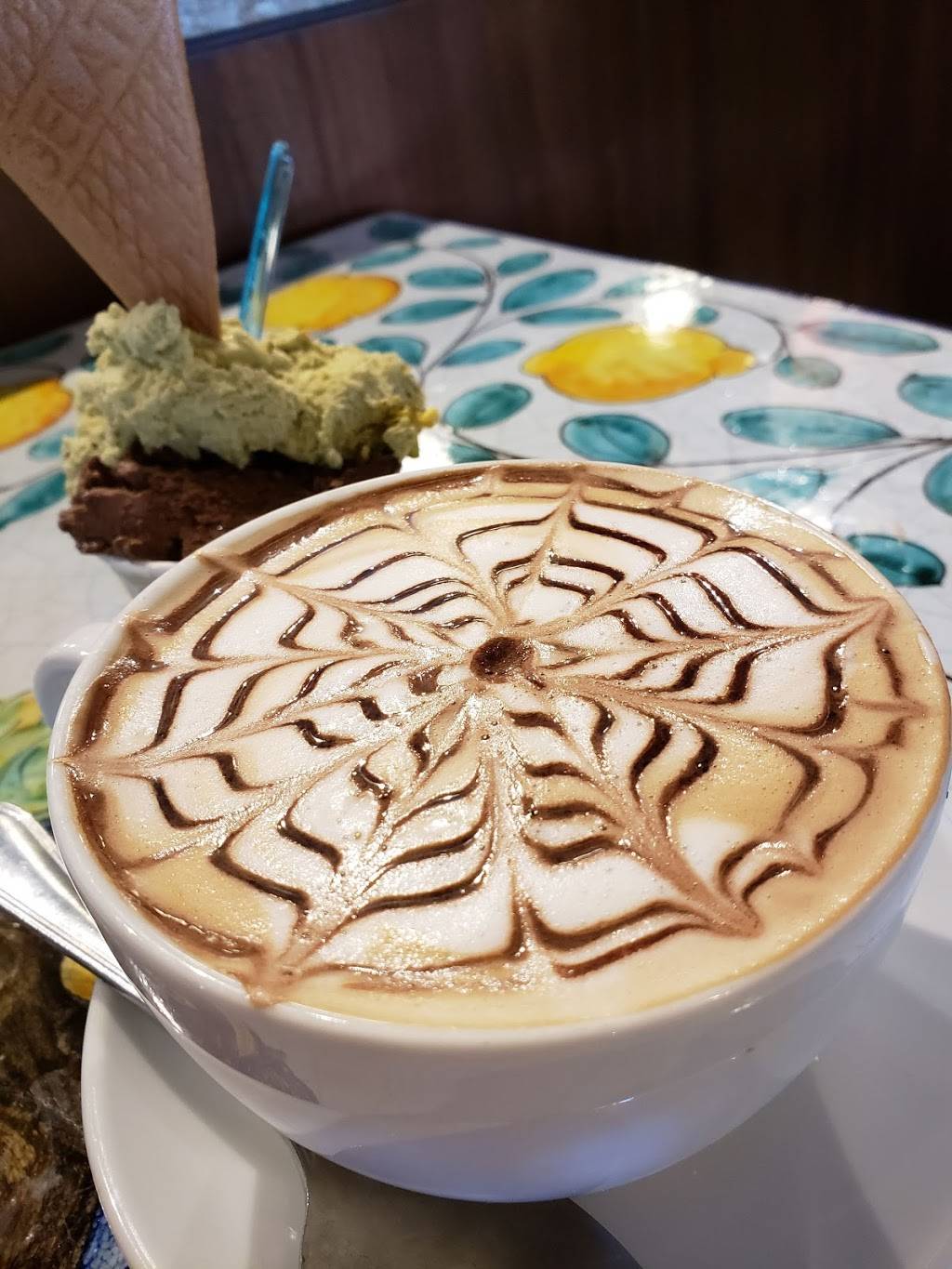 Mandolas Italian Kitchen | restaurant | 12100 W Parmer Ln ste 200, Cedar Park, TX 78613, USA | 5128791450 OR +1 512-879-1450