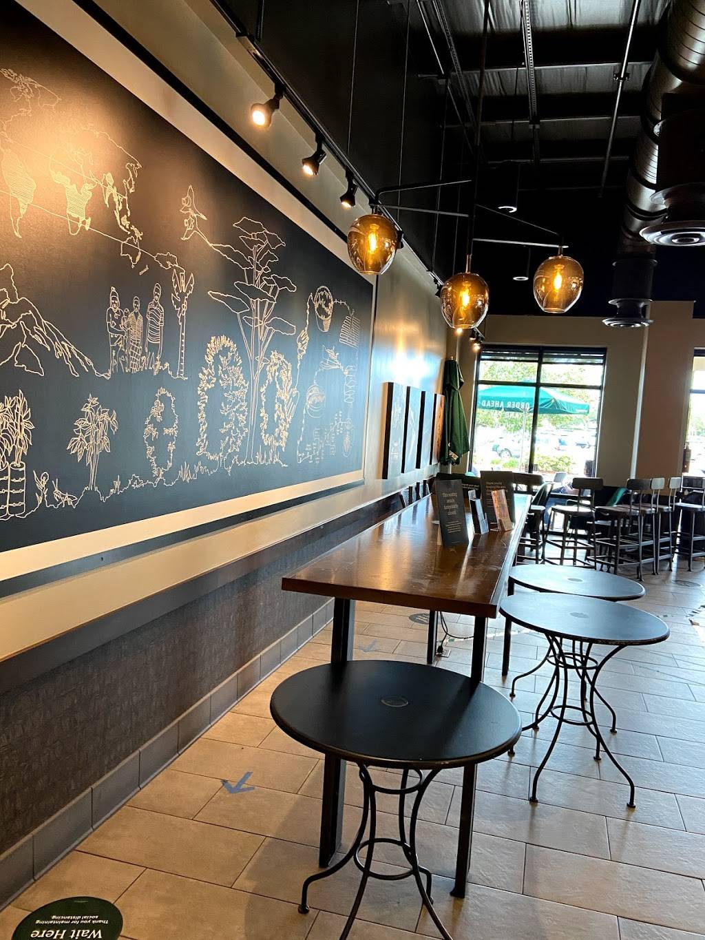 Starbucks | cafe | 7335 Radio Rd Unit #1, Naples, FL 34104, USA | 2393532251 OR +1 239-353-2251