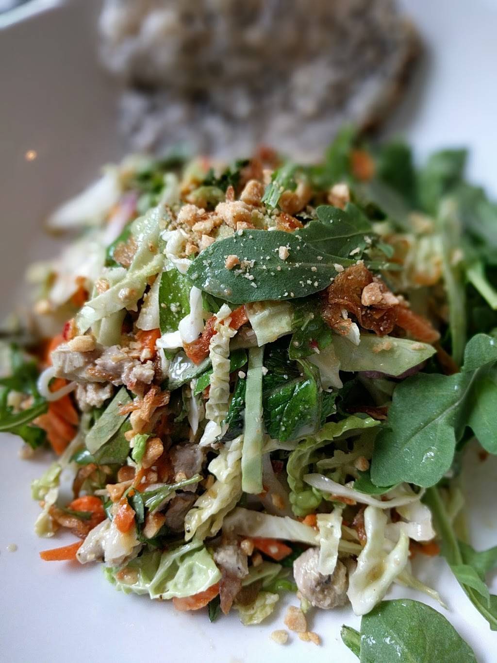 Vuis Kitchen | restaurant | 2832 Bransford Ave, Nashville, TN 37204, USA | 6152418847 OR +1 615-241-8847