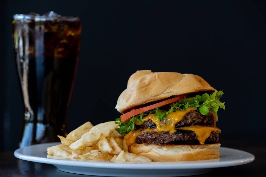 Penns Bar & Grill | restaurant | 913 M.L.K. Jr Ave, Oxford, NC 27565, USA | 9193394433 OR +1 919-339-4433