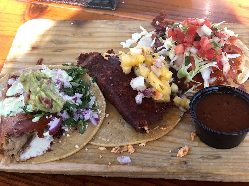 El Prez | restaurant | 4190 Mission Blvd, San Diego, CA 92109, USA | 8587502512 OR +1 858-750-2512