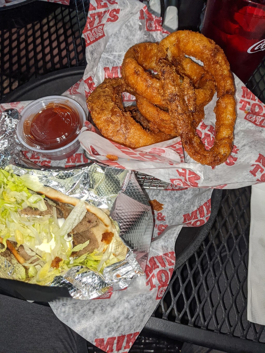 Mike & Tonys Gyros | restaurant | 1414 E Carson St, Pittsburgh, PA 15203, USA | 4124312299 OR +1 412-431-2299