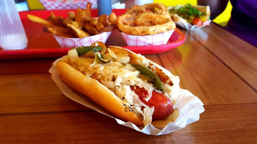 Webbers Hot Dogs | restaurant | 3590 Webber St, Sarasota, FL 34239, USA | 9419259608 OR +1 941-925-9608