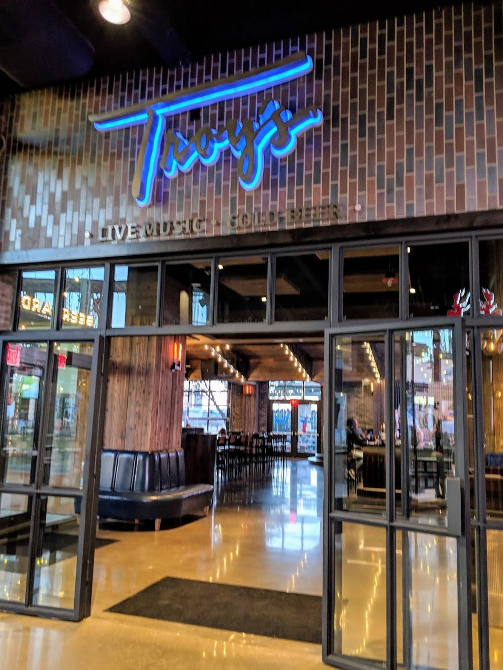 Troys | restaurant | 1650 E Randol Mill Rd STE 100, Arlington, TX 76011, USA | 8177691551 OR +1 817-769-1551