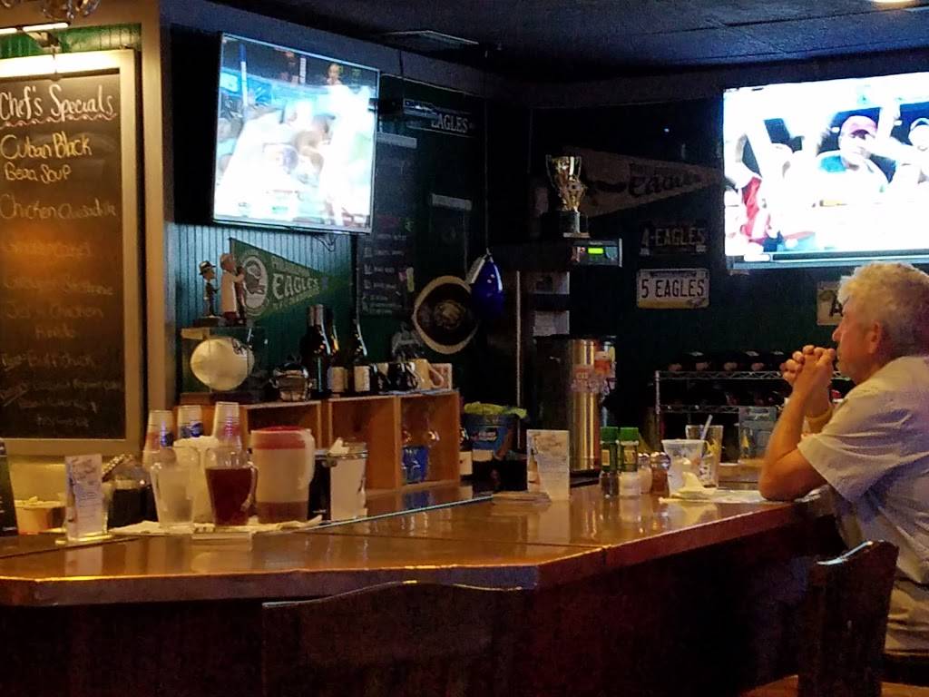 Slims Place | restaurant | 9701 Gulf Dr, Anna Maria, FL 34216, USA | 9415674056 OR +1 941-567-4056