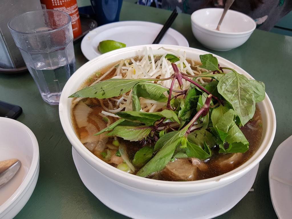 Super Super Pho | restaurant | 1428 San Pablo Ave, Berkeley, CA 94702, USA | 5105597759 OR +1 510-559-7759