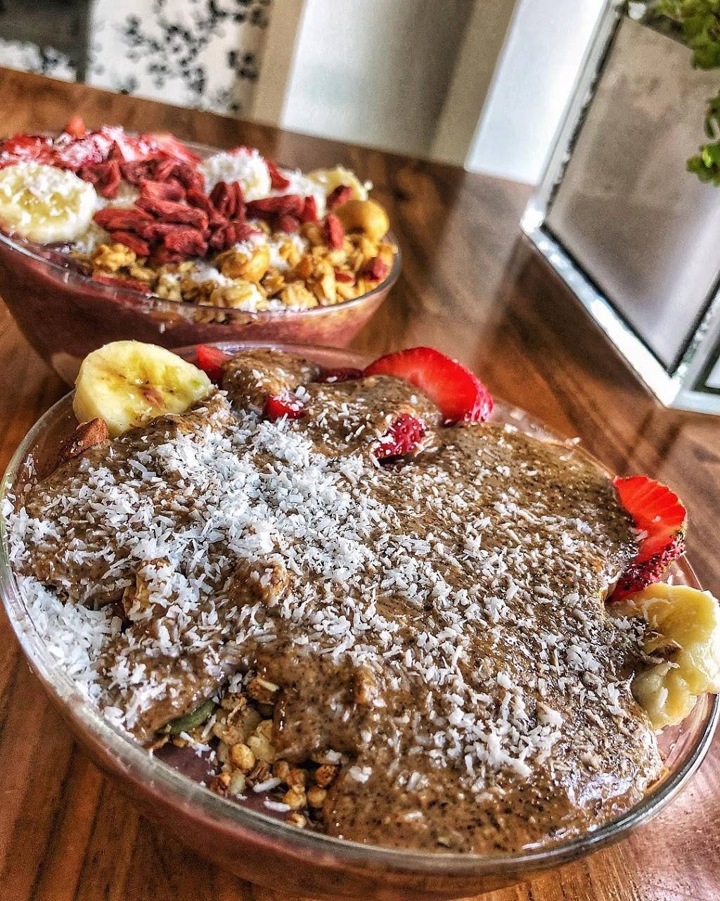 Rejuice Nutrition on Sherbrooke | restaurant | 5211 Rue Sherbrooke Ouest, Montréal, QC H4A 1T7, Canada | 5144846969 OR +1 514-484-6969