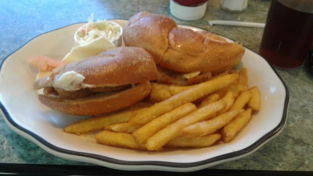 Bobs Restaurant | restaurant | 2 James St, Hudson, NY 12534, USA | 5188229298 OR +1 518-822-9298