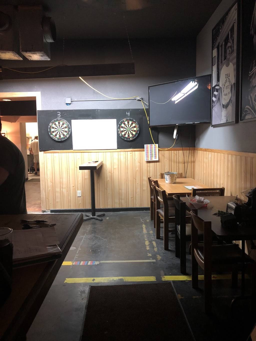 Brick House Pizzeria | restaurant | 6744 NE Sandy Blvd, Portland, OR 97213, USA | 5034594469 OR +1 503-459-4469