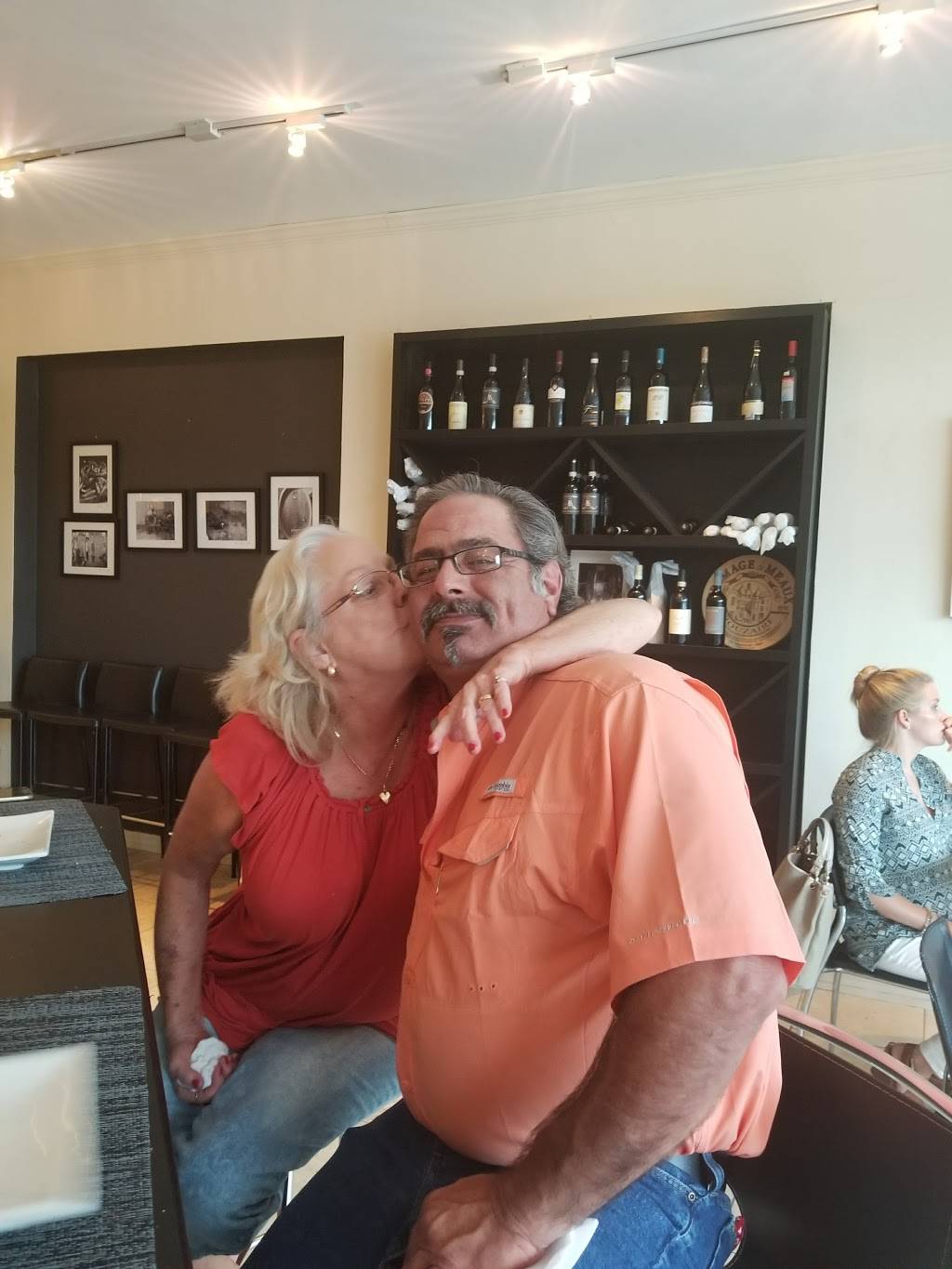 Bianchis Enoteca | restaurant | 3215 S MacDill Ave, Tampa, FL 33629, USA | 8138372233 OR +1 813-837-2233