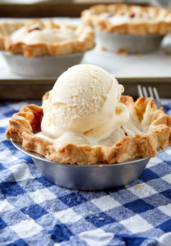 Porter Haus | restaurant | 3885 Old Hwy 27 S, Gaylord, MI 49735, USA | 9894487444 OR +1 989-448-7444