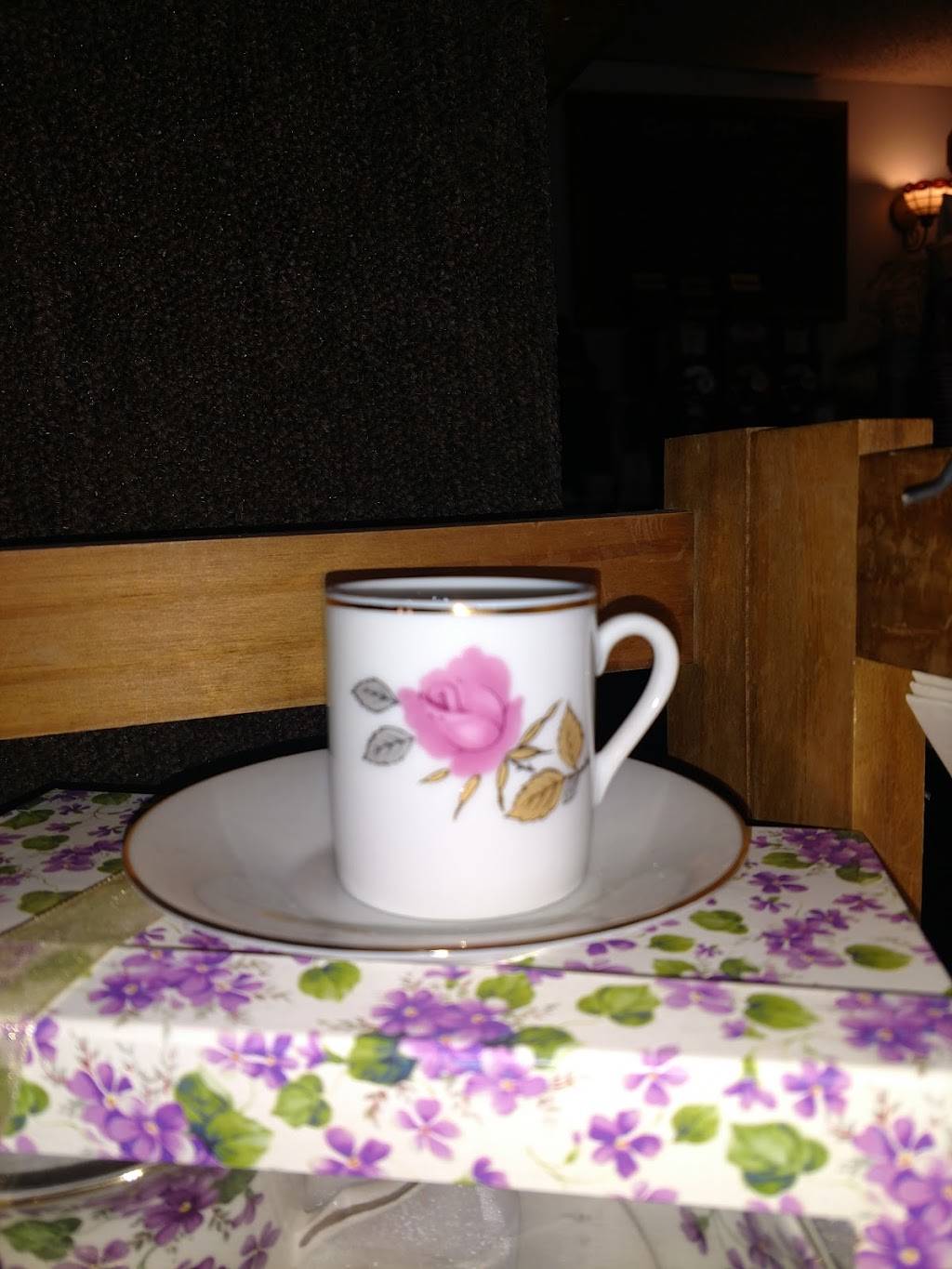 Limericks Pub | restaurant | 6310 Southwestern Blvd, Hamburg, NY 14075, USA | 7166972259 OR +1 716-697-2259