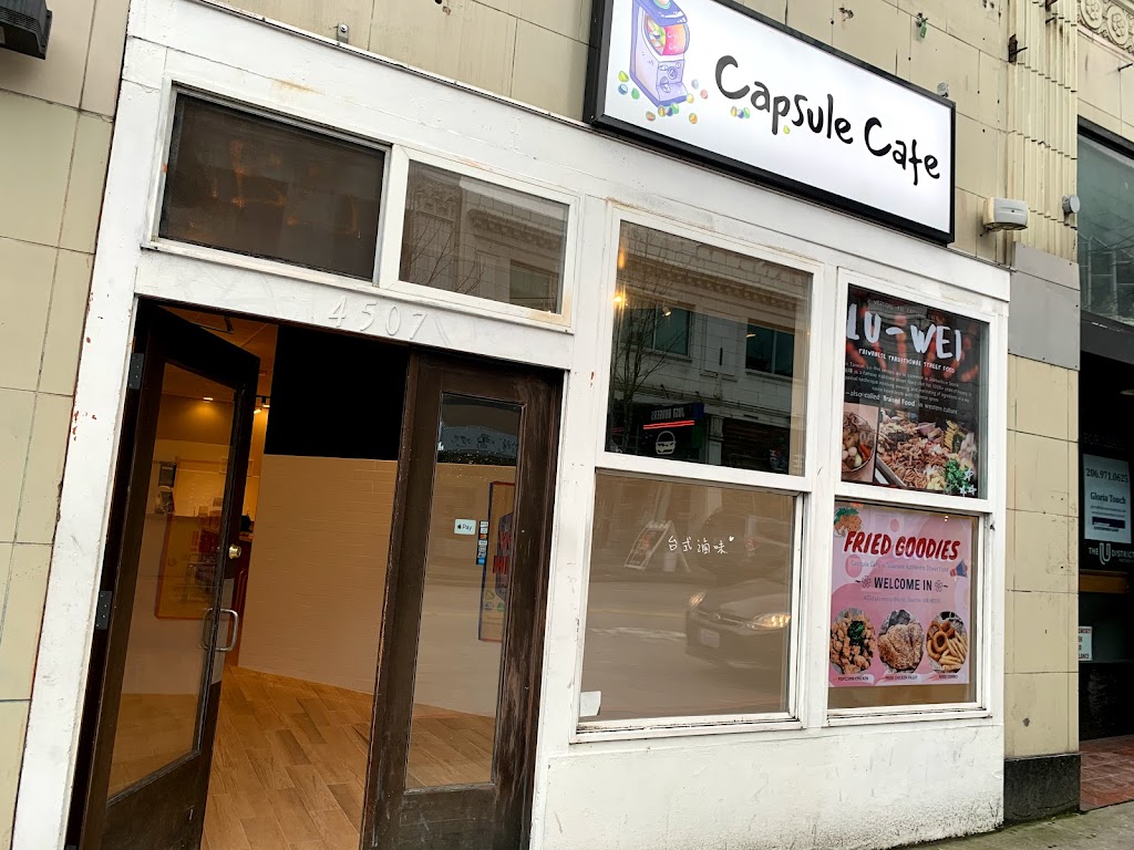Capsule Cafe | restaurant | 4507 The Ave, Seattle, WA 98105, USA | 2065357458 OR +1 206-535-7458
