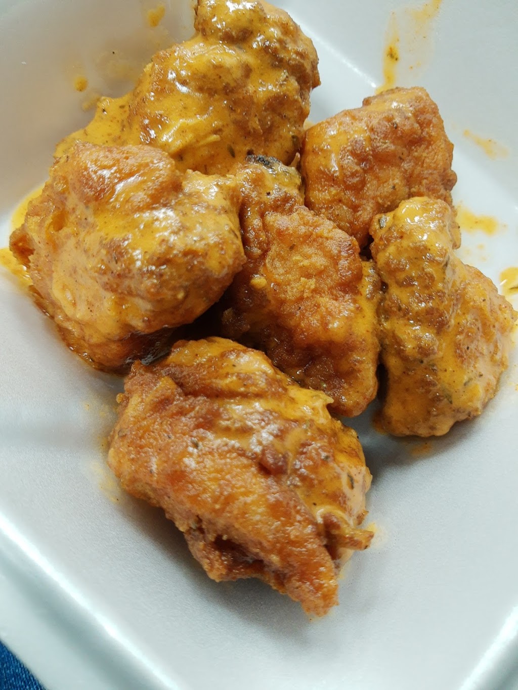 VooDoo Wing Company | restaurant | 5713 Old Shell Rd, Mobile, AL 36608, USA | 2512871920 OR +1 251-287-1920