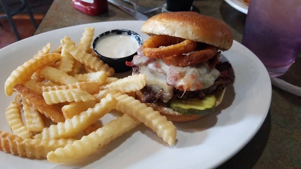 Washington Square Cafe & Catering | restaurant | 5981 N Jefferson St, Burlington, KY 41005, USA | 8595860120 OR +1 859-586-0120