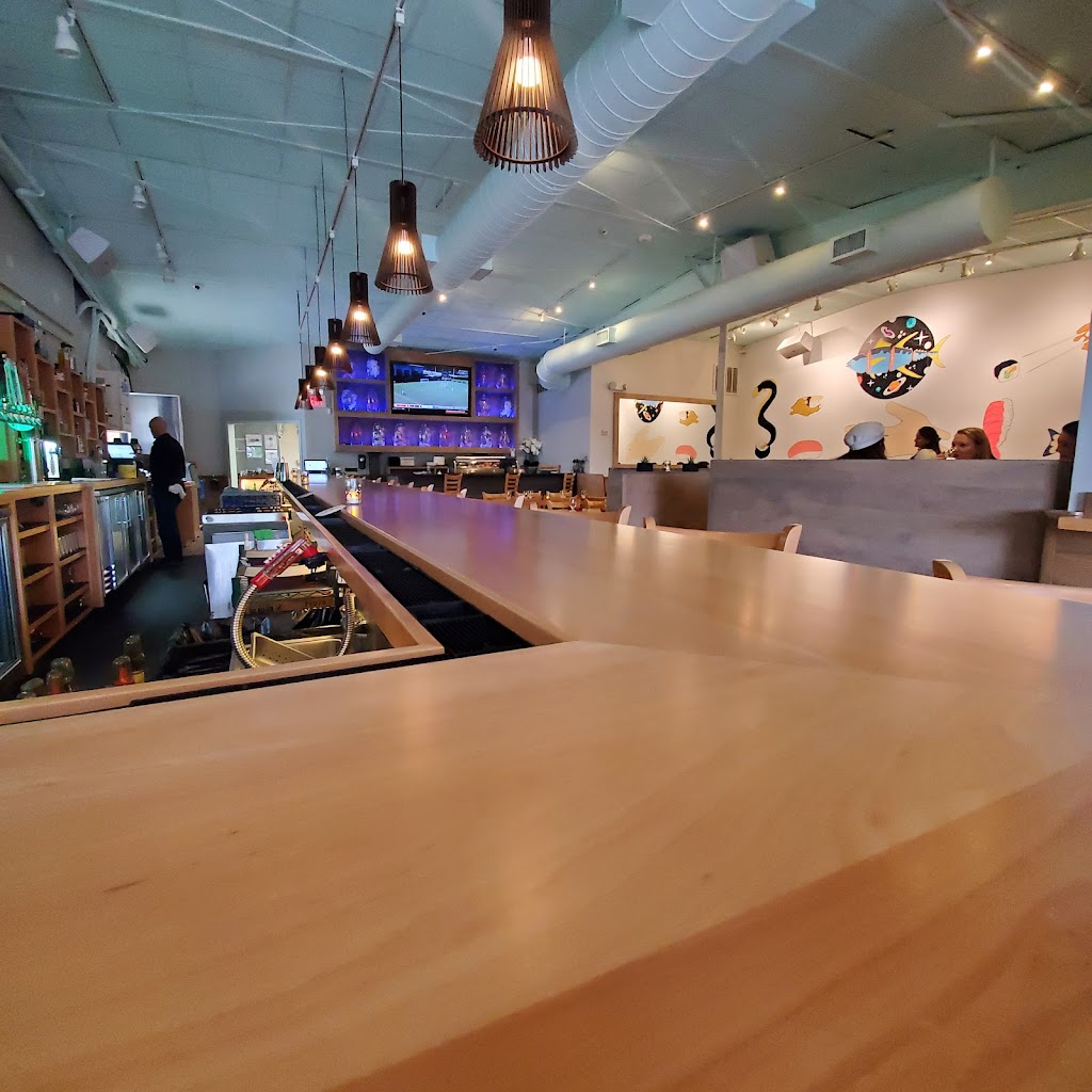 Somo Kitchen & Sushi | restaurant | 373 Richmond St, Providence, RI 02903, USA | 4013832307 OR +1 401-383-2307