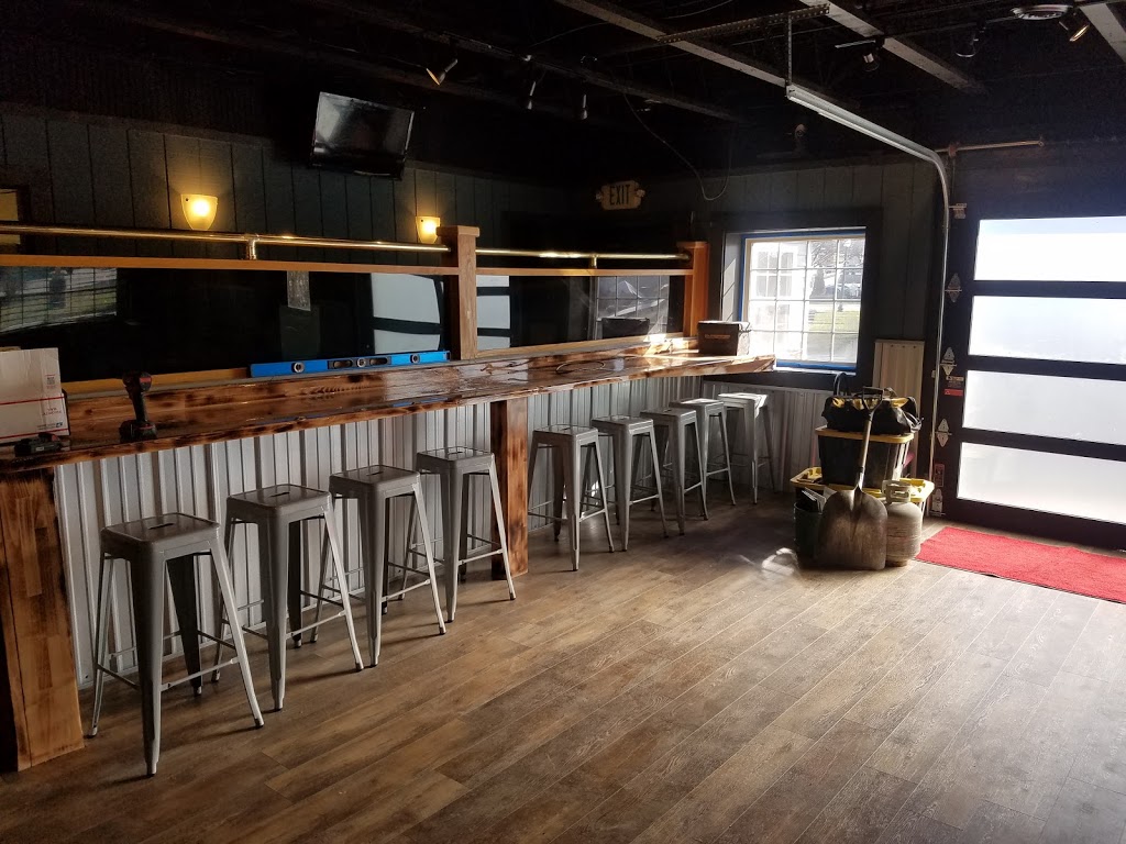 FROST BAR N Grille | restaurant | 15924 W High St, Middlefield, OH 44062, USA | 4406320932 OR +1 440-632-0932