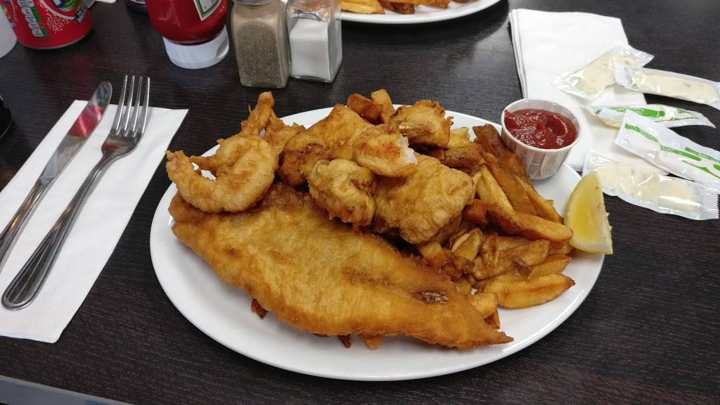 Heritage Fish and Chips | restaurant | 3221 Derry Rd W, Mississauga, ON L5N 7L7, Canada | 9058248884 OR +1 905-824-8884
