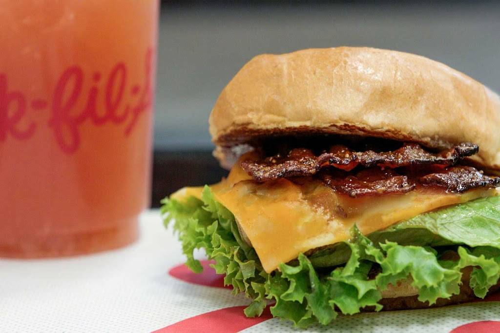 Chick-fil-A | restaurant | 5260 Stockdale Hwy, Bakersfield, CA 93309, USA | 6613275260 OR +1 661-327-5260