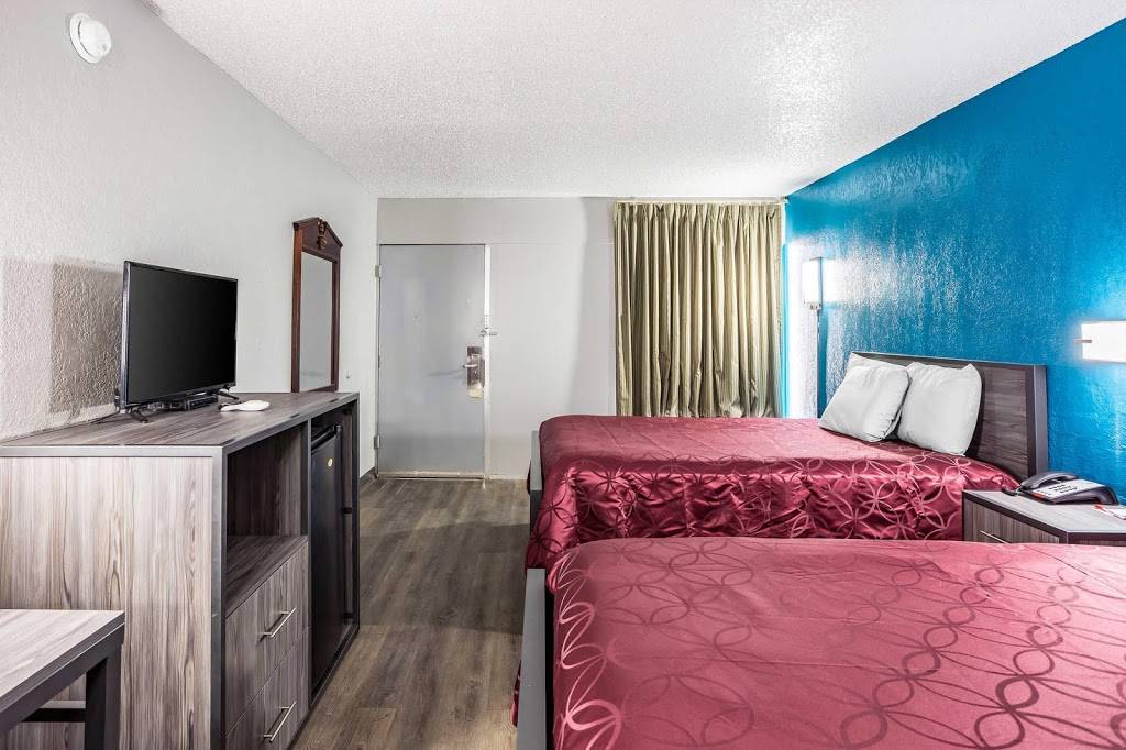 Econo Lodge | restaurant | 2121 W Main St, Durant, OK 74701, USA | 5806340533 OR +1 580-634-0533