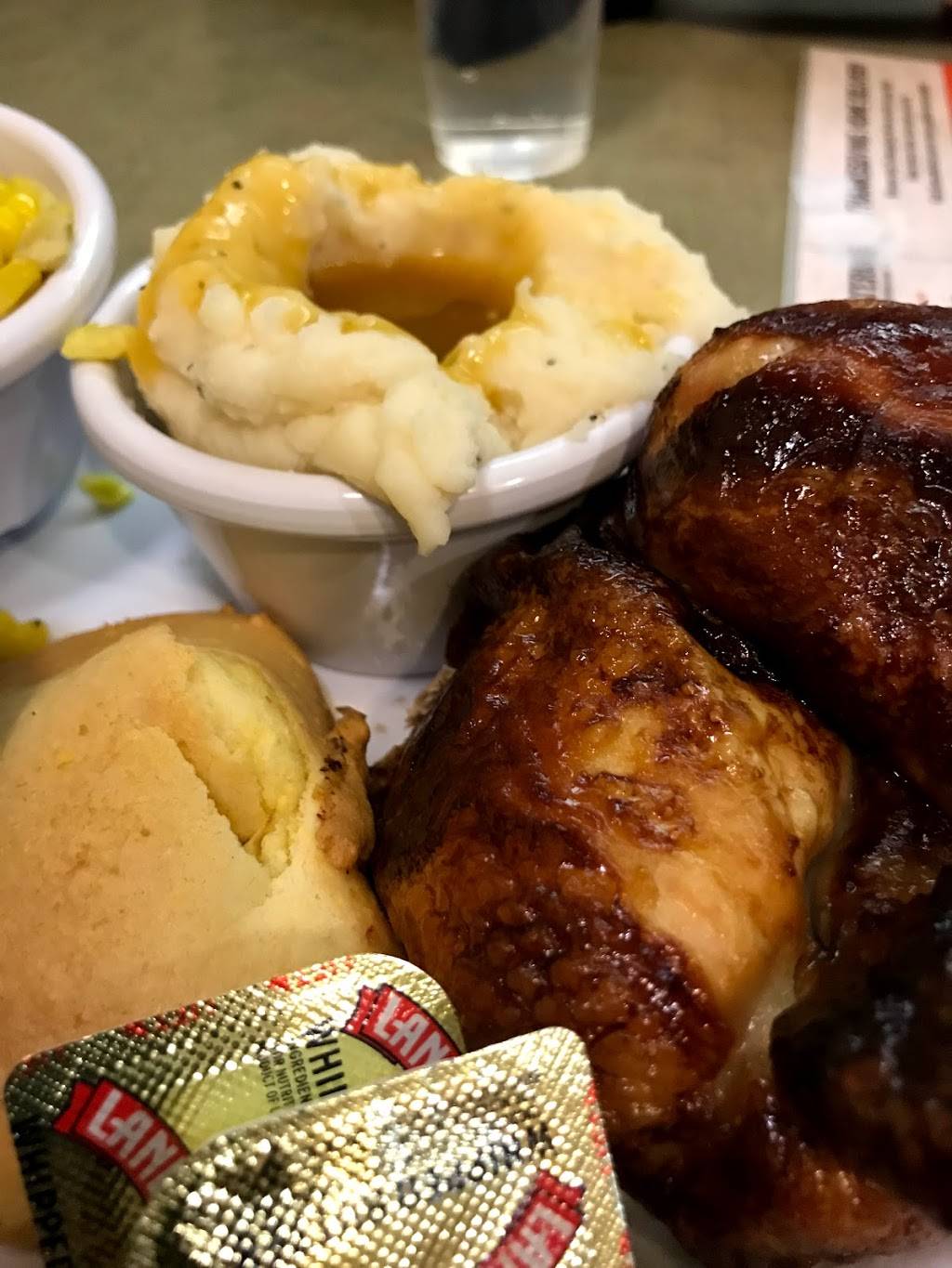 Boston Market | restaurant | 3641 Dempster Street, Skokie, IL 60076, USA | 8473290377 OR +1 847-329-0377