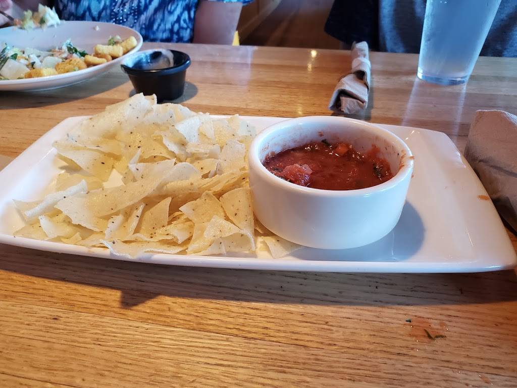 Applebees Grill + Bar | restaurant | 820 E Warm Springs Rd, Las Vegas, NV 89119, USA | 7028378733 OR +1 702-837-8733