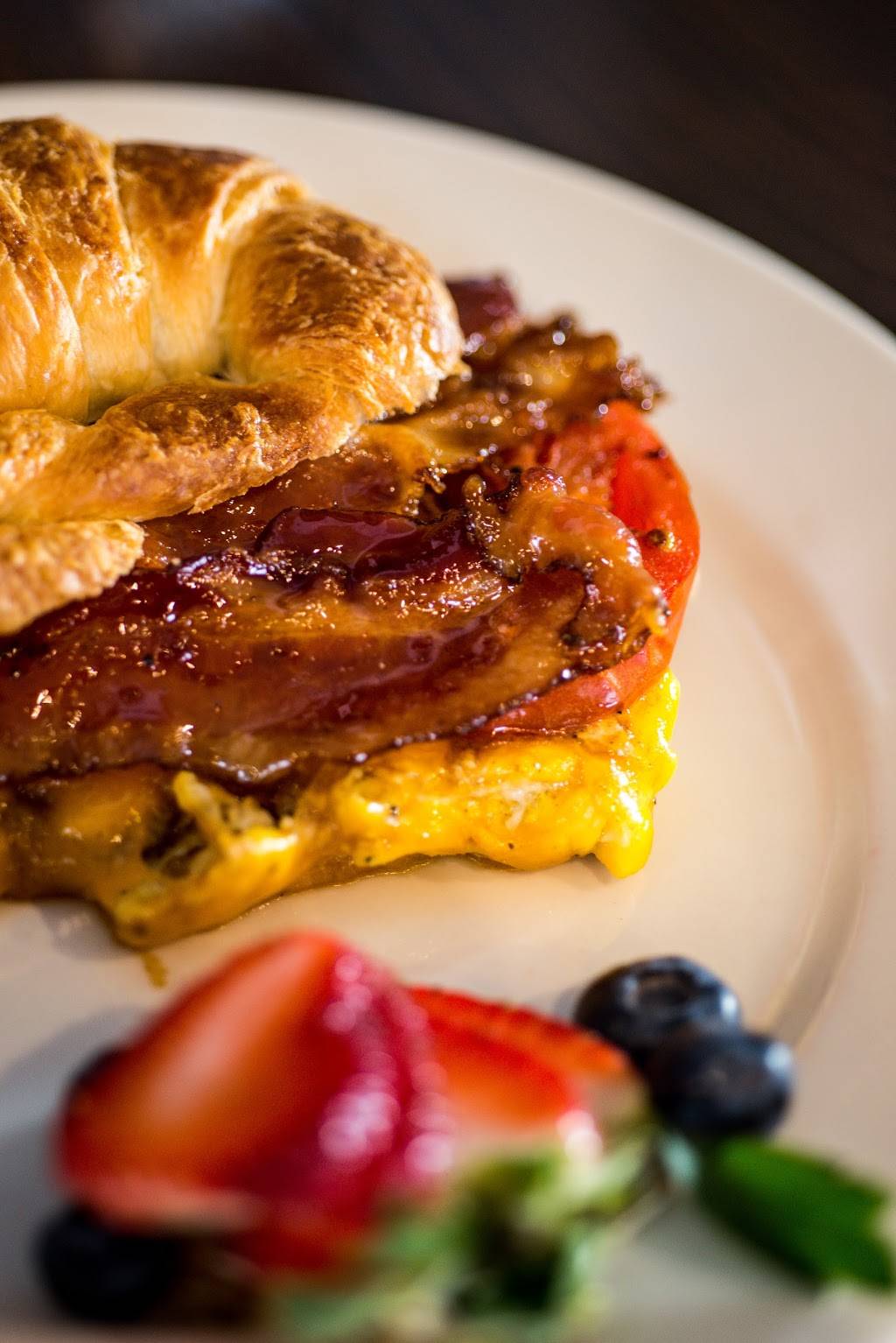 The Broad Street Grind | cafe | 1st Floor, 117 E Broad St, Souderton, PA 18964, USA | 2157238220 OR +1 215-723-8220