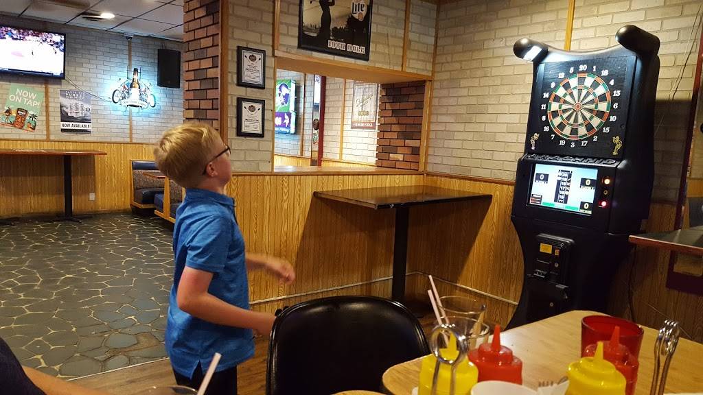 Broz Sports Bar and Grill | restaurant | 127 S Main St, River Falls, WI 54022, USA | 7156297685 OR +1 715-629-7685