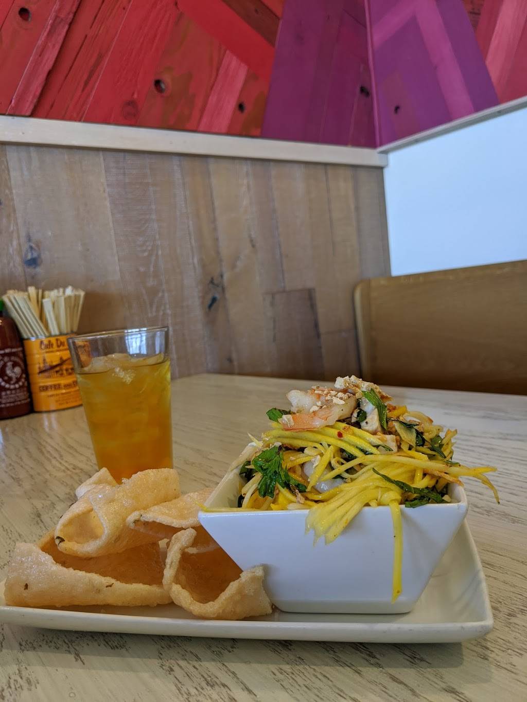 Le Bleu | restaurant | 9070 Research Blvd Suite 303, Austin, TX 78758, USA | 5127701100 OR +1 512-770-1100